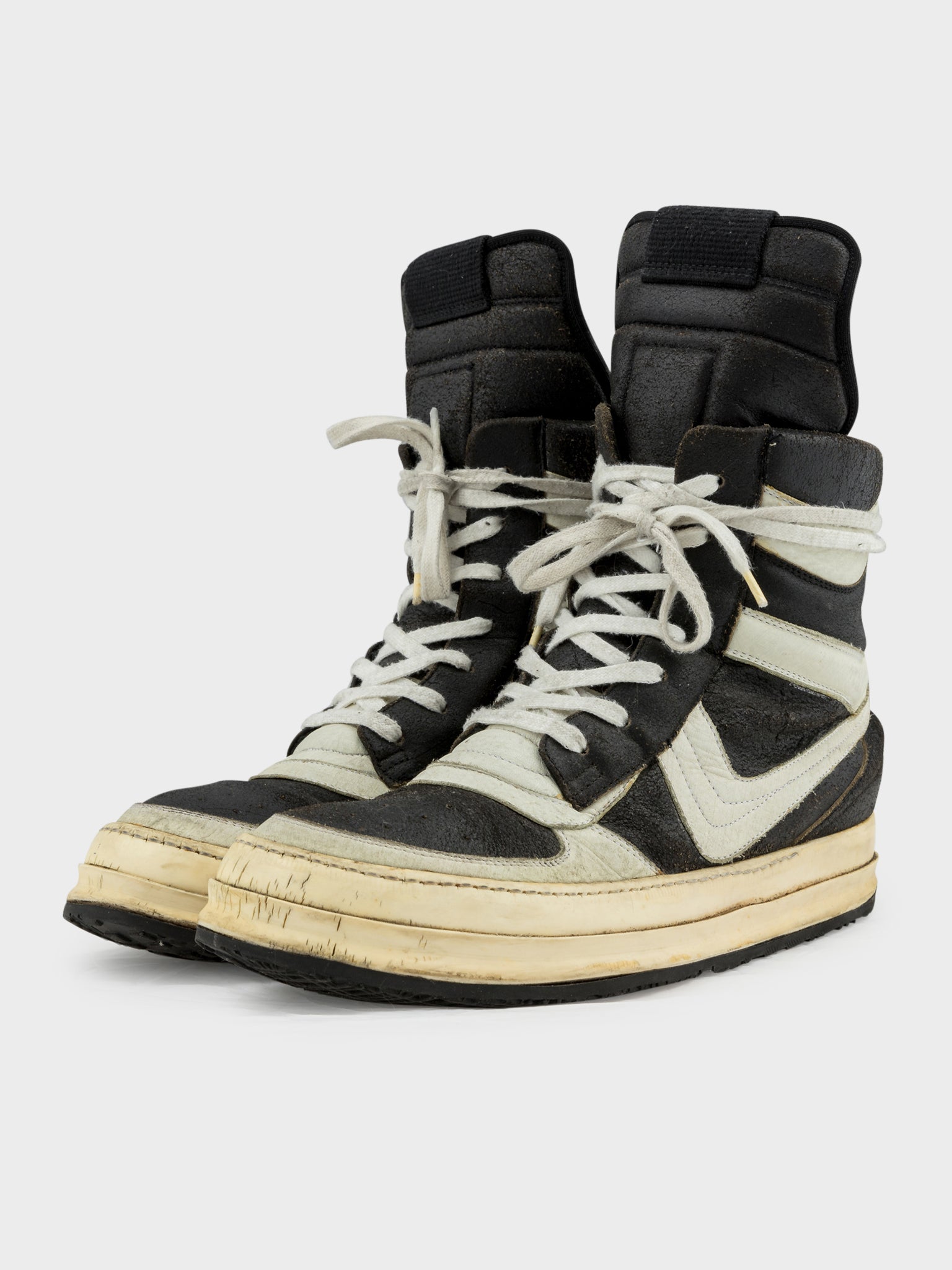 Buy Rick Owens Oreo Dunks Online at Groupie - Main Image