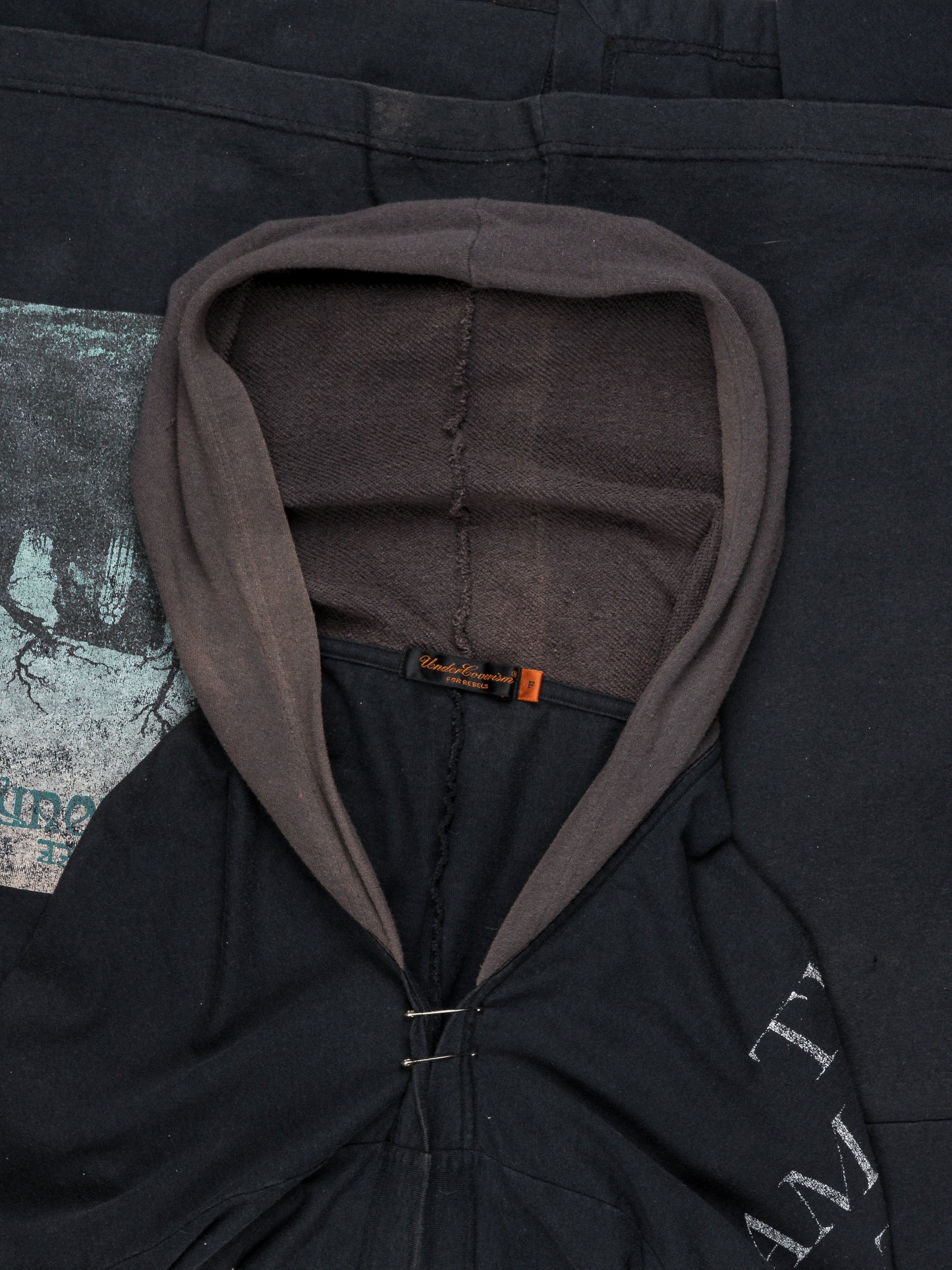 Runway Band Tee Cloak