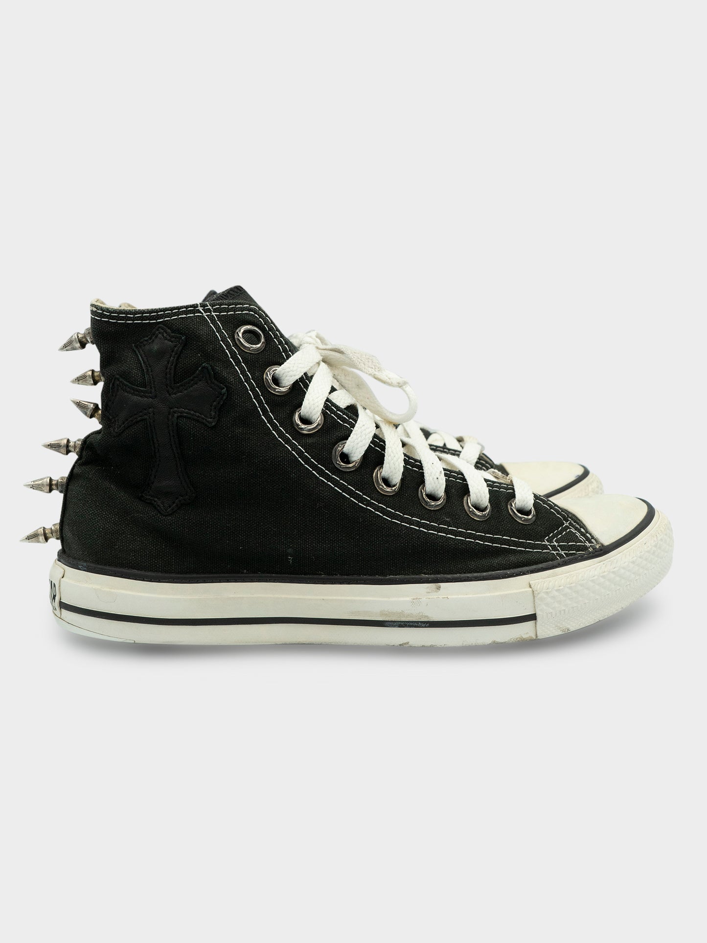 Spike Patched Converse