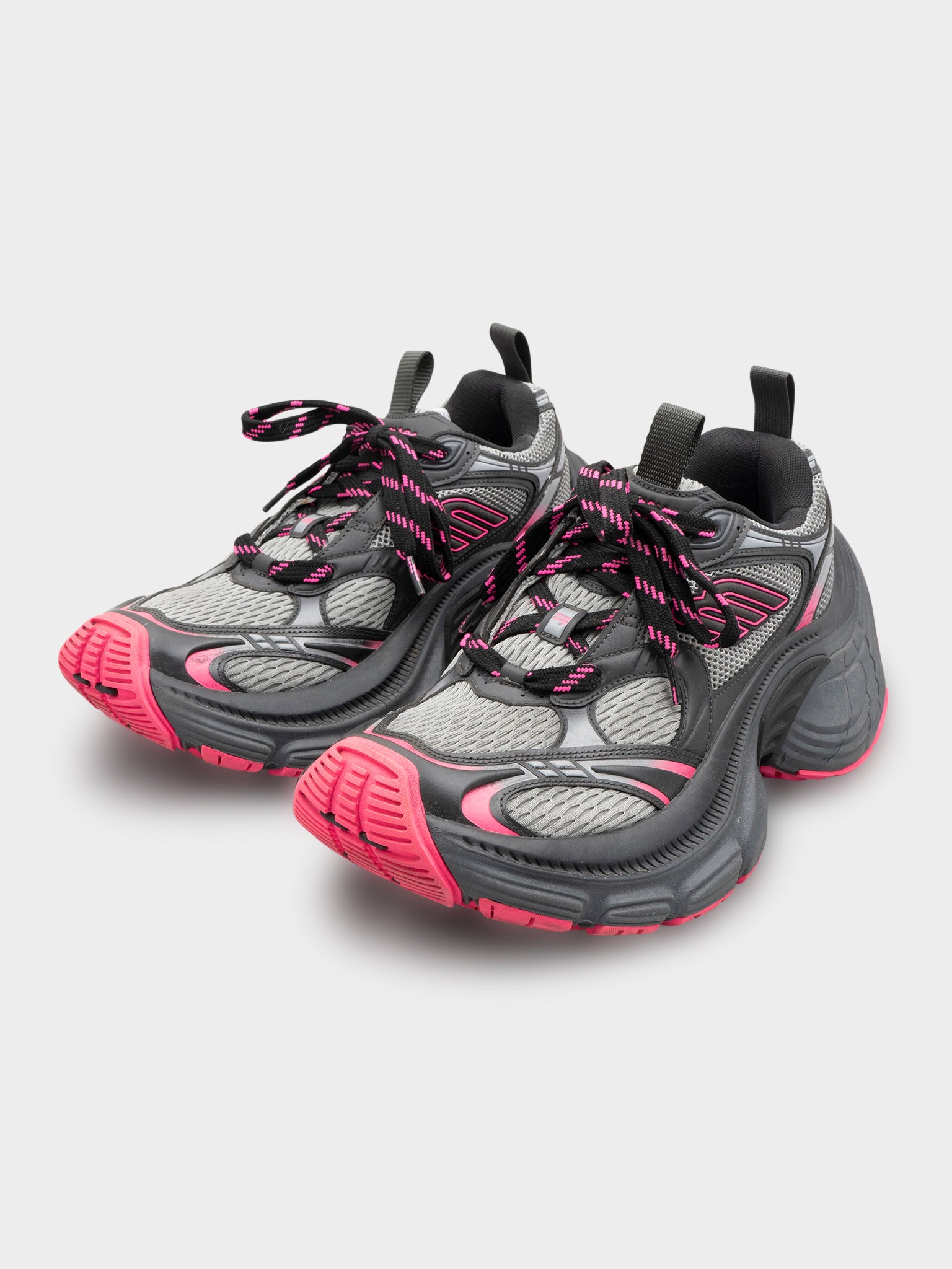 Balenciaga: 10XL Sneakers | Groupie