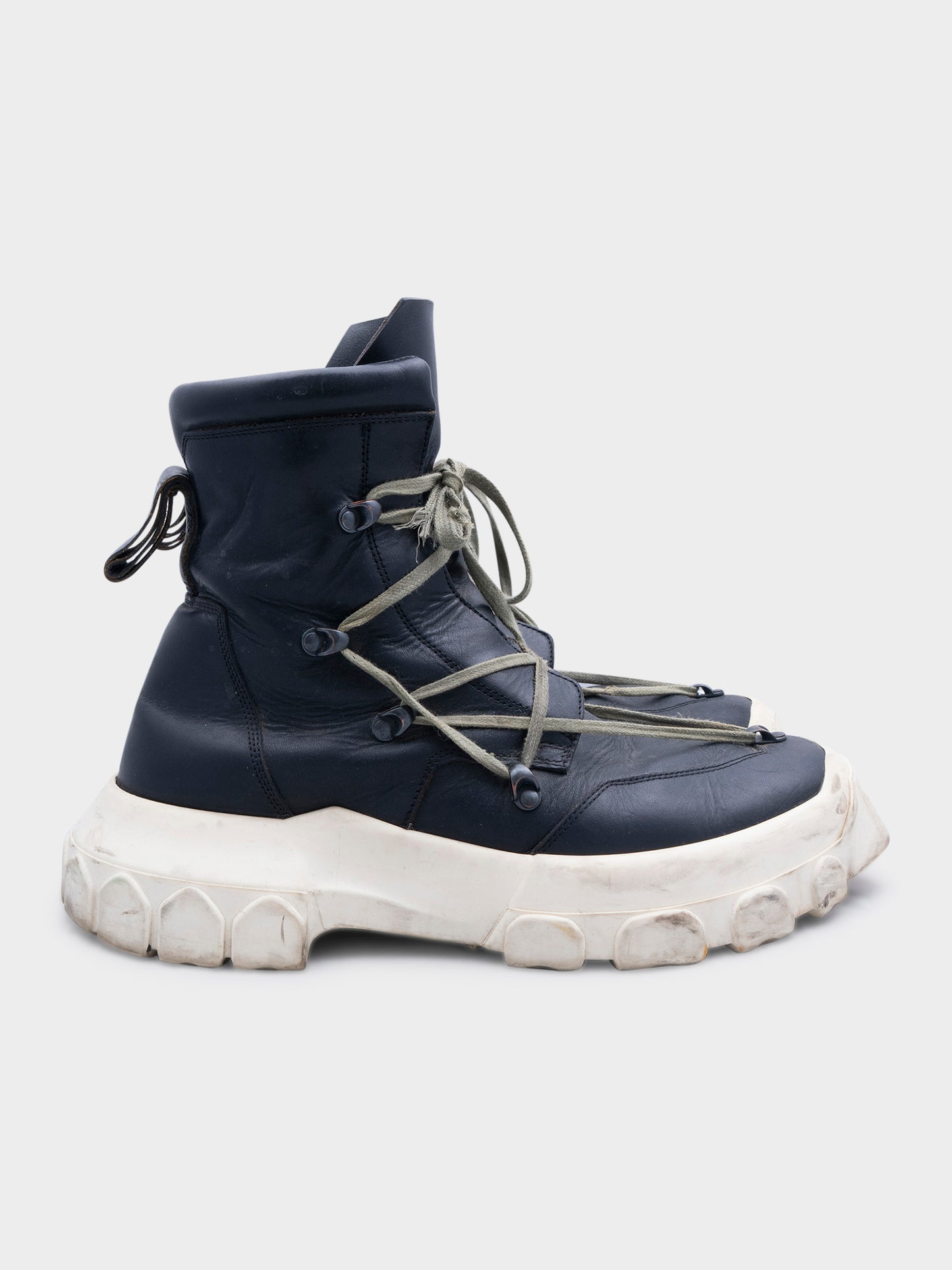 Tractor Pentagram Boots