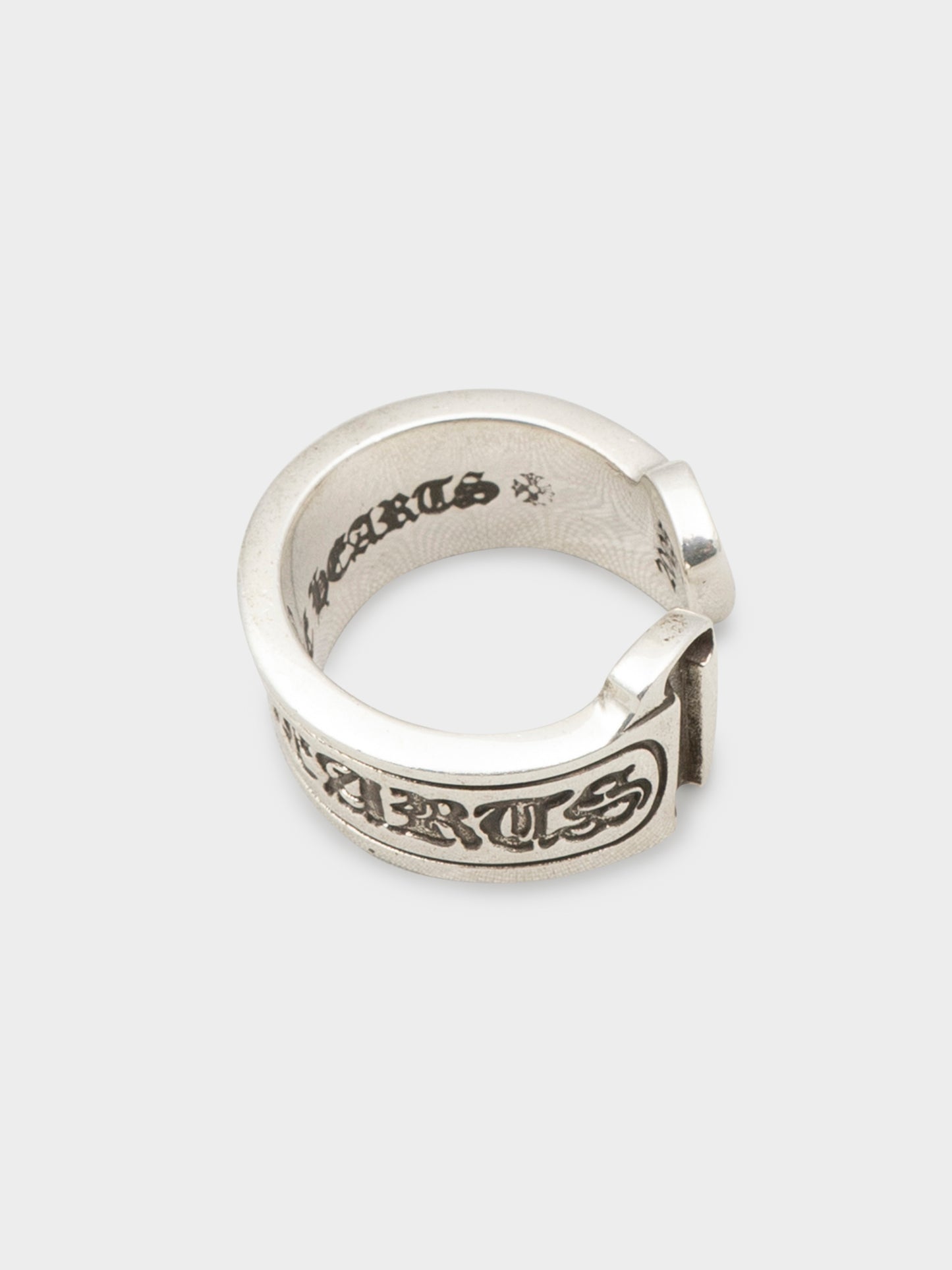 Large Scroll Label Ring