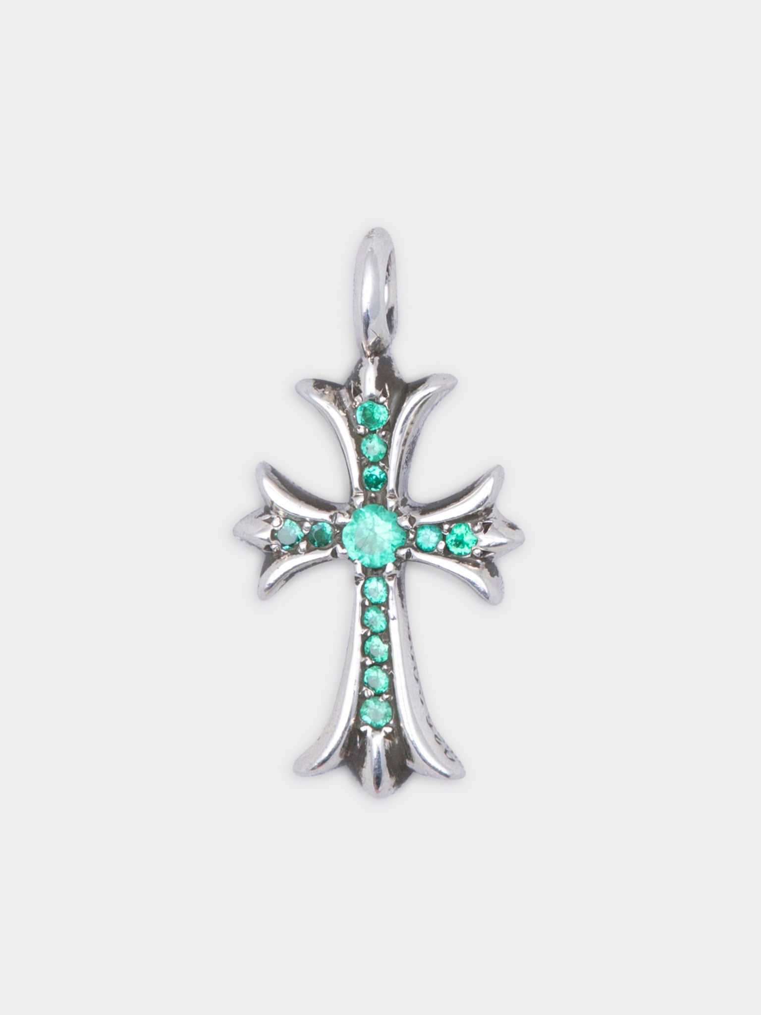 Chrome Hearts: Emerald Tiny Fat Cross Pendant | Groupie