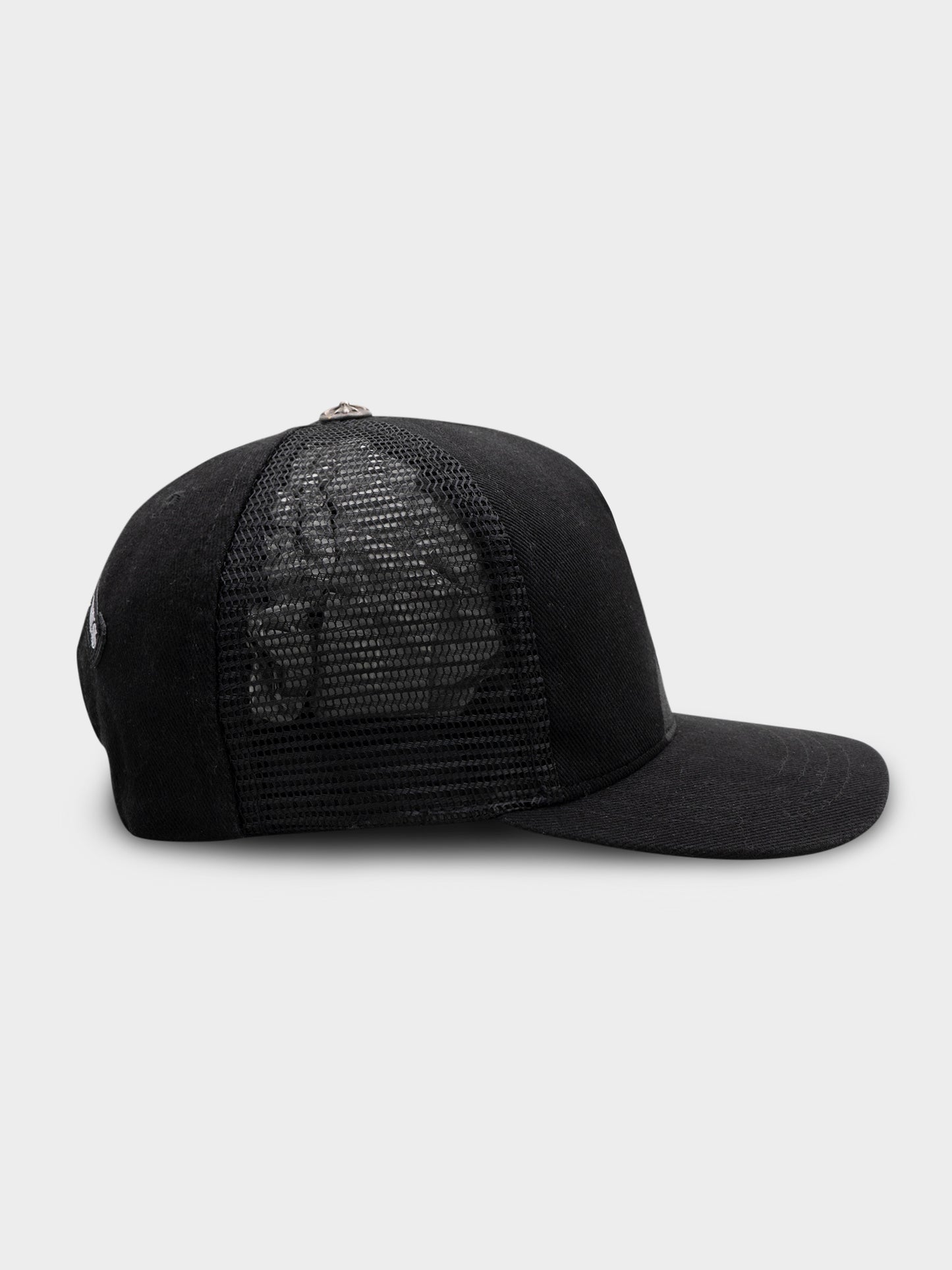 Fleur Trucker Hat