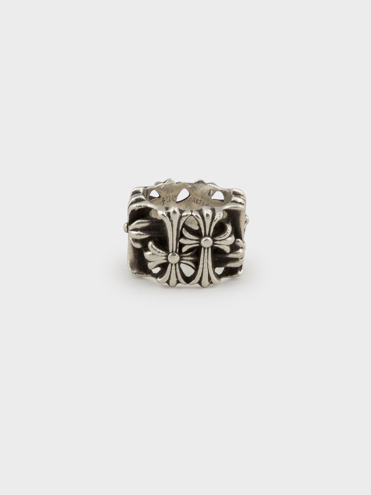 Square Cemetery Ring