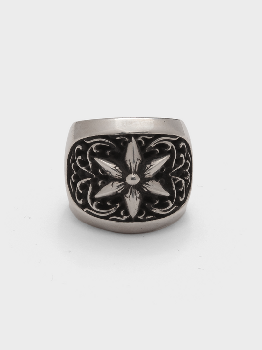 Oval Star Ring Chrome Hearts