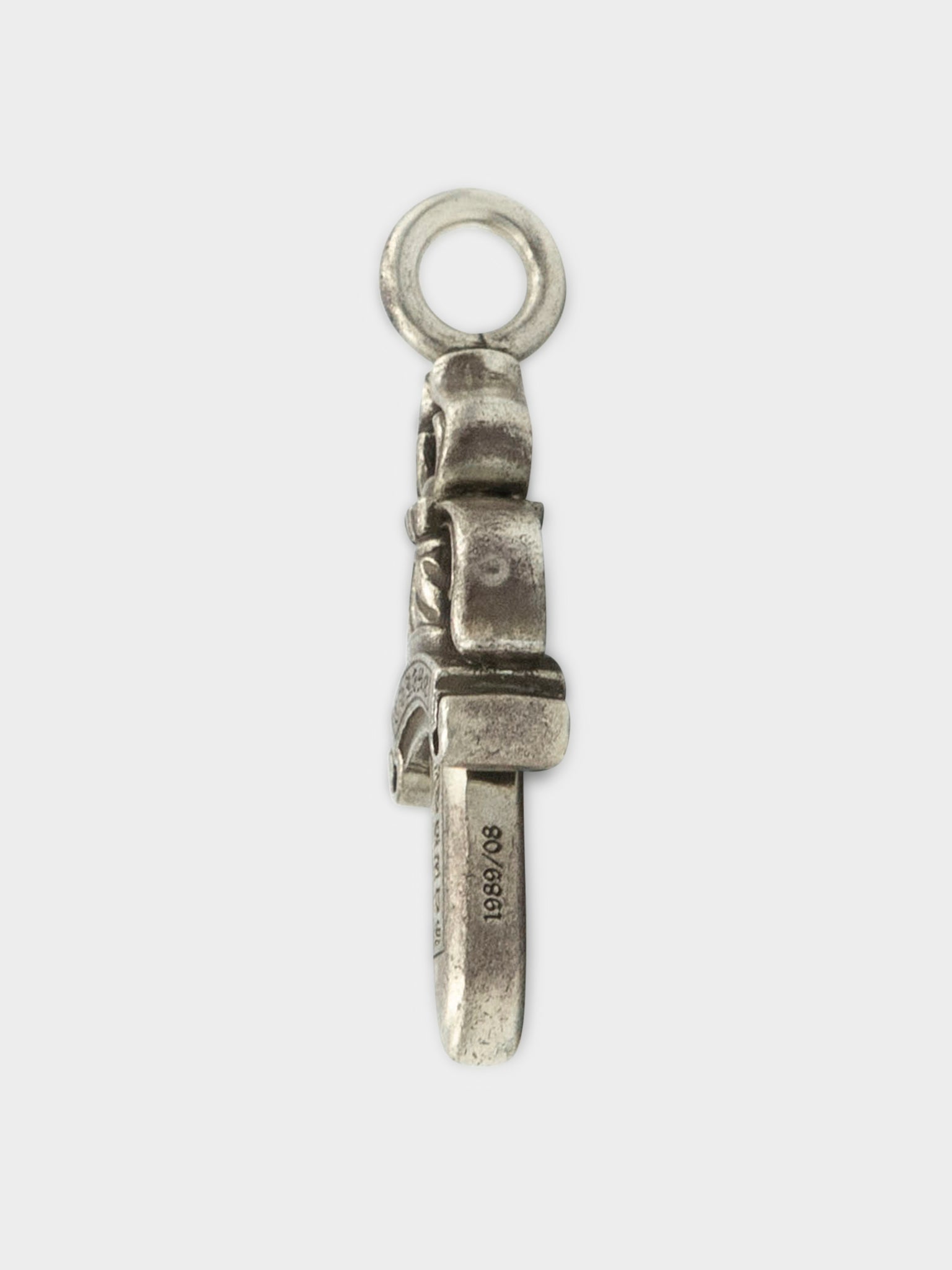 Chrome Hearts: Double Dagger Pendant | Groupie