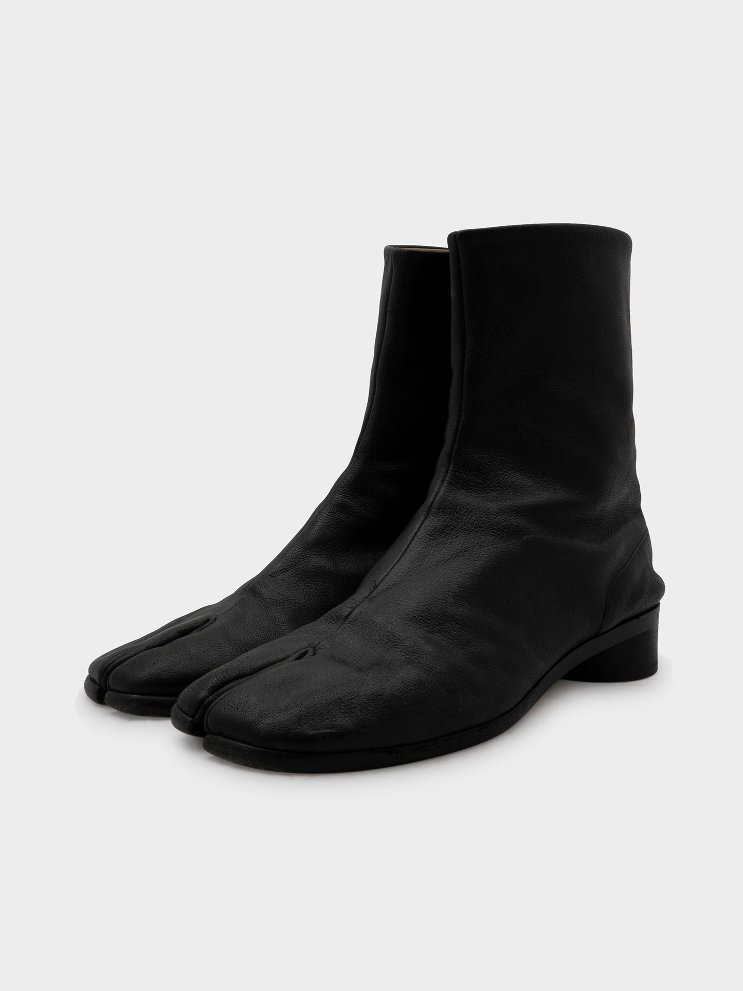 Tabi Boots