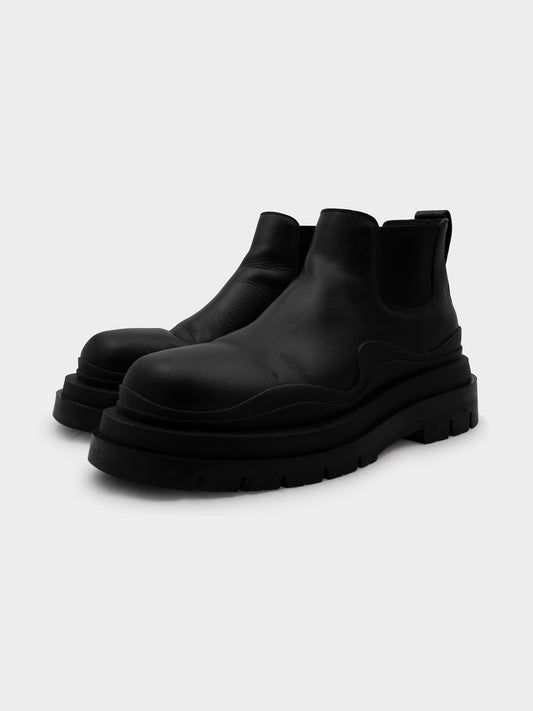 Lug Tire Short Chelsea Boots