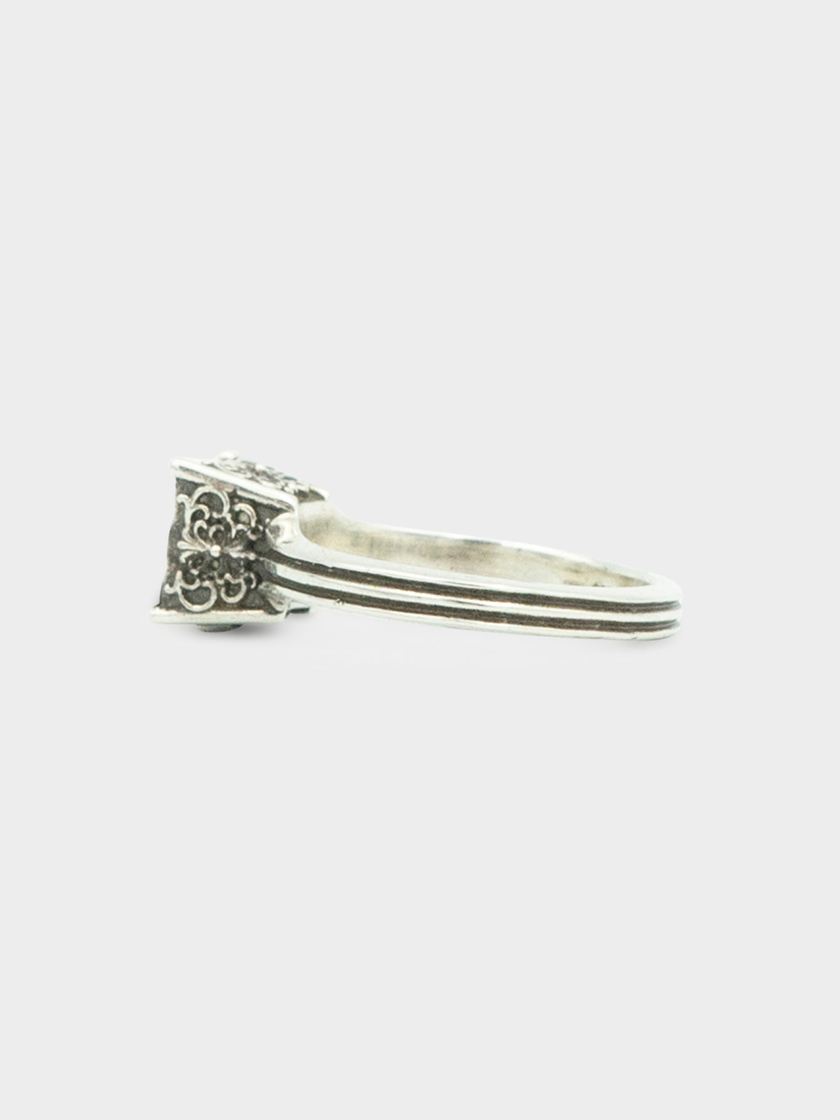 KH Diamond Ring