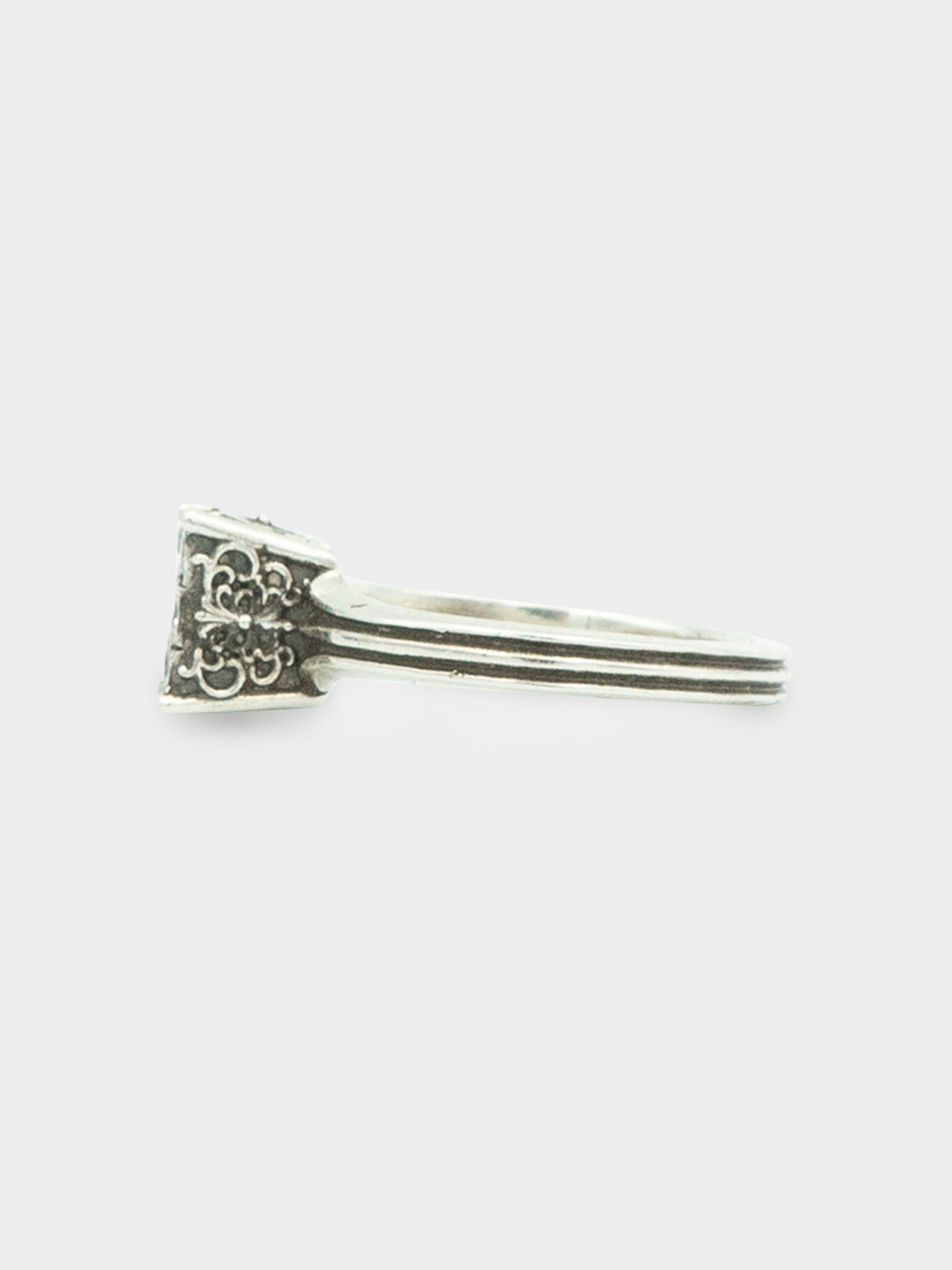 KH Diamond Ring