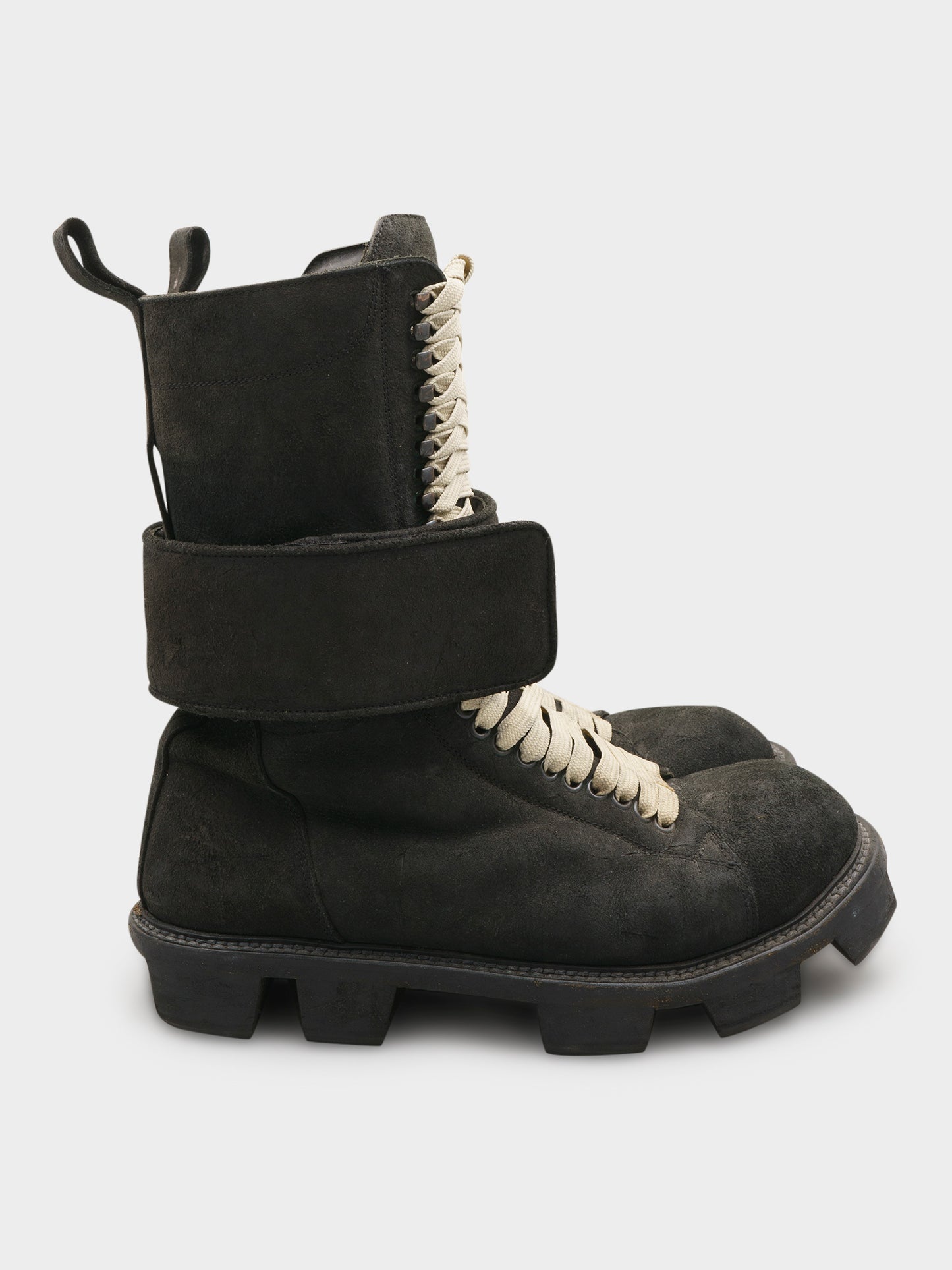 Plinth Blistered Hiker Megatooth Boots