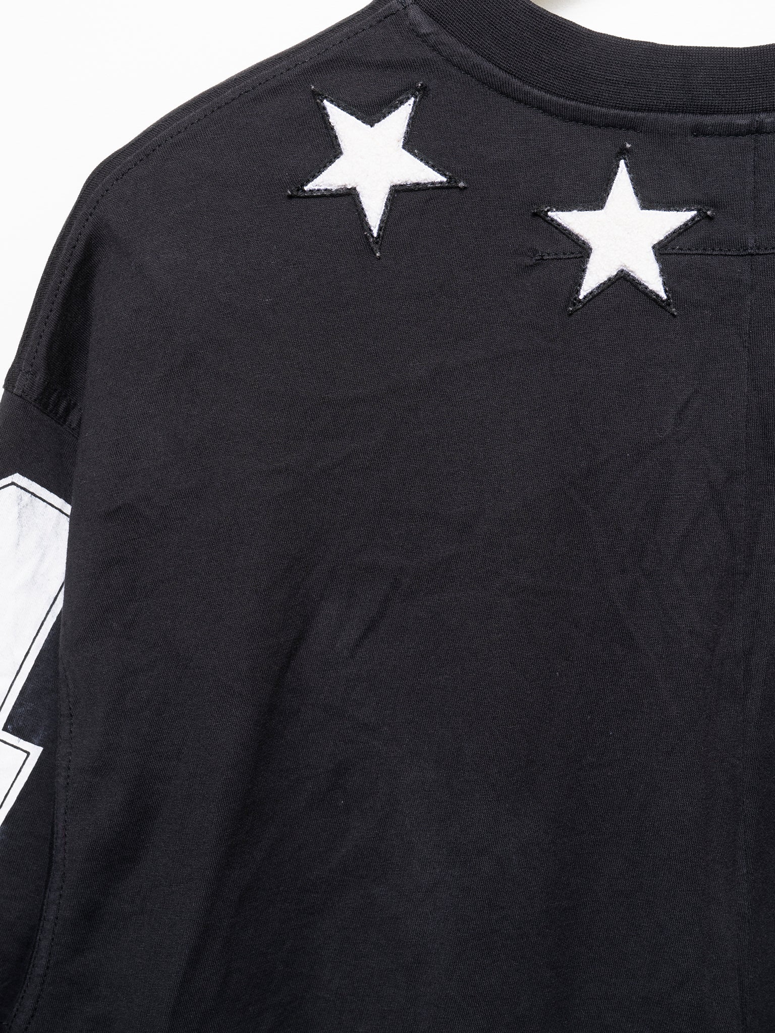 Givenchy: Star Patch T-Shirt | Groupie