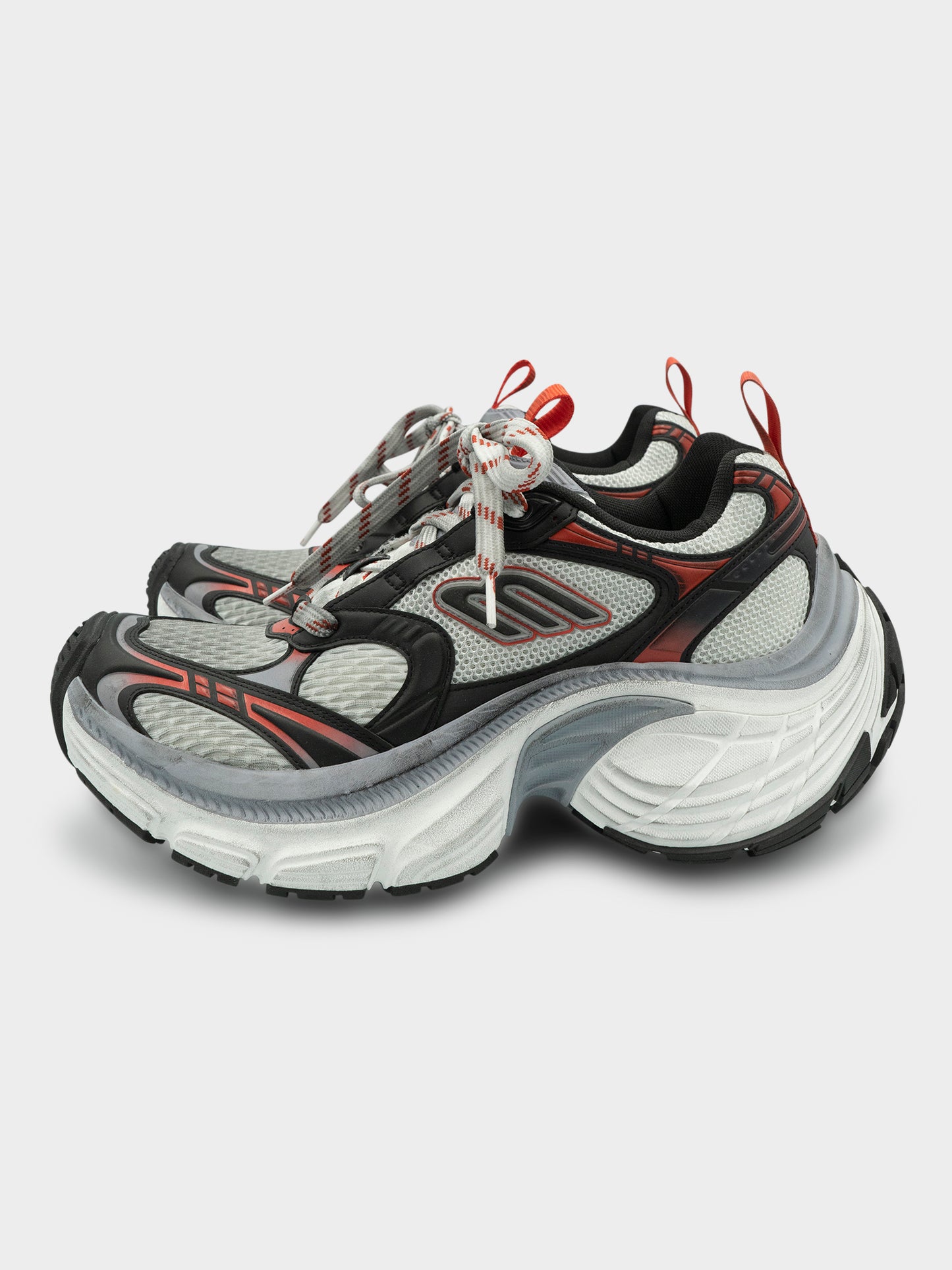 10XL Sneakers