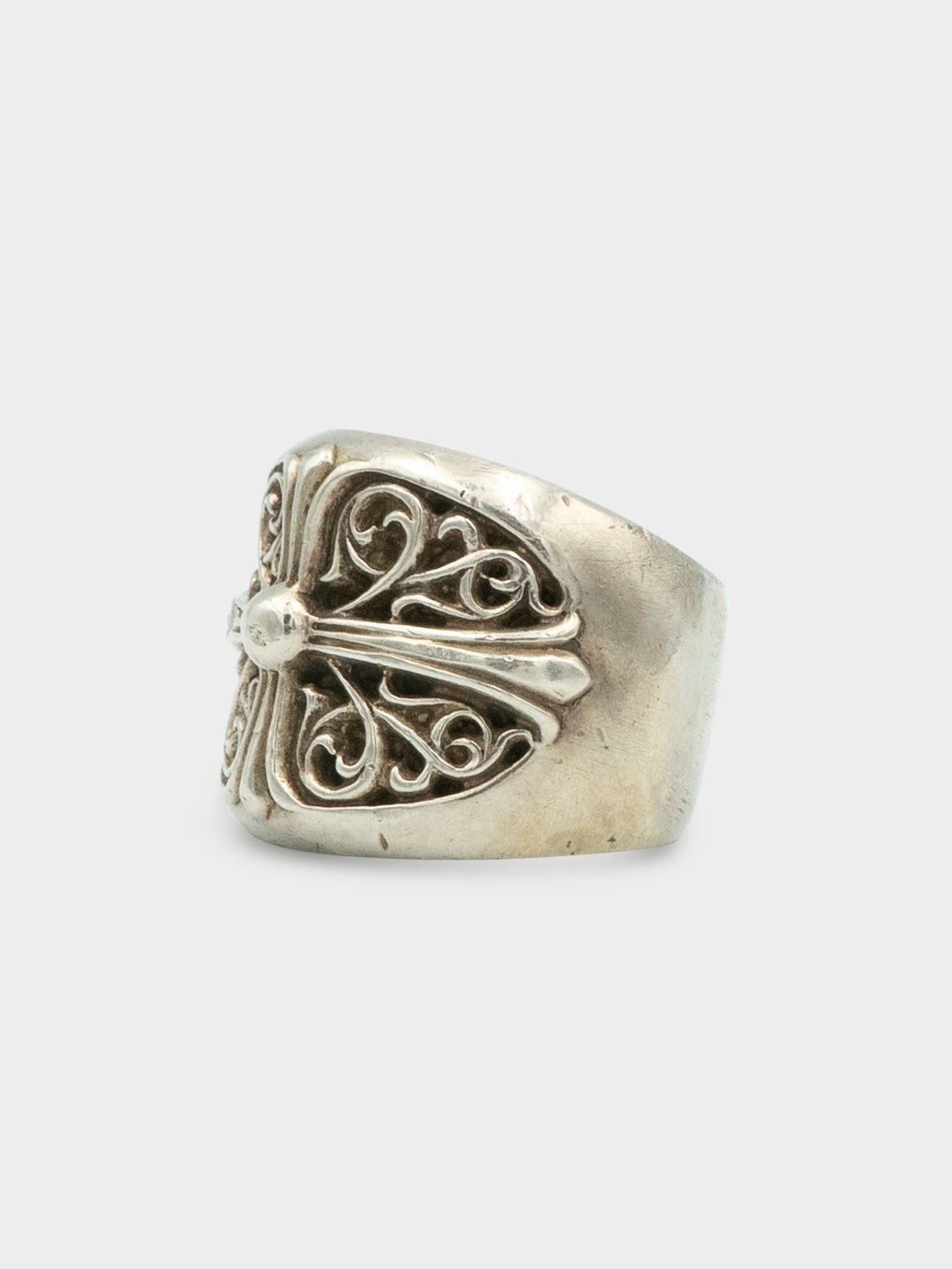Oval Cross Ring
