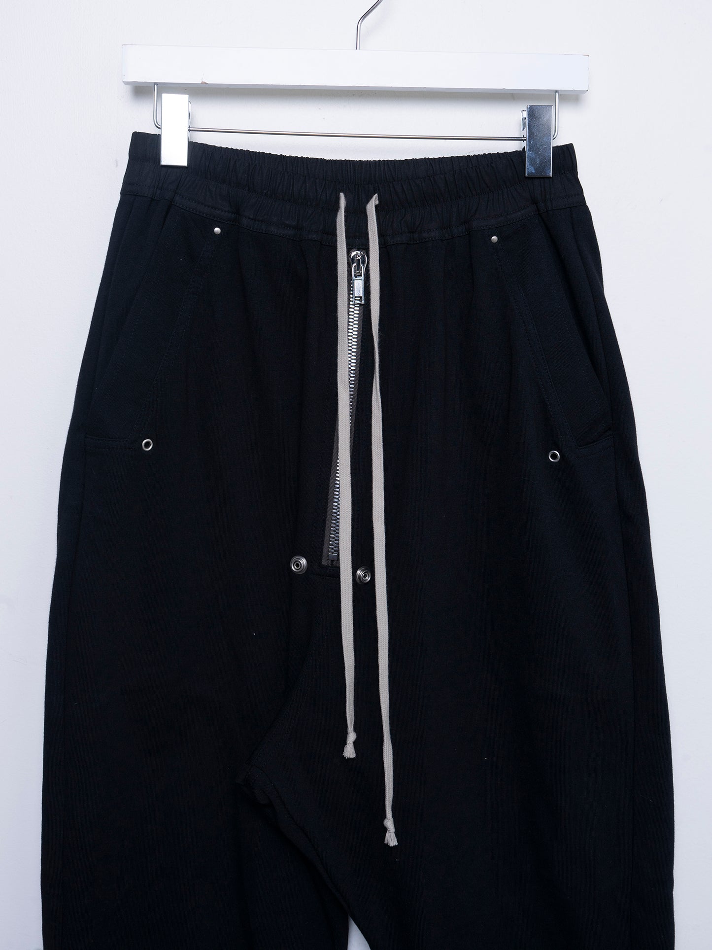 ‘Gethsemane’ Bela Sweatpants