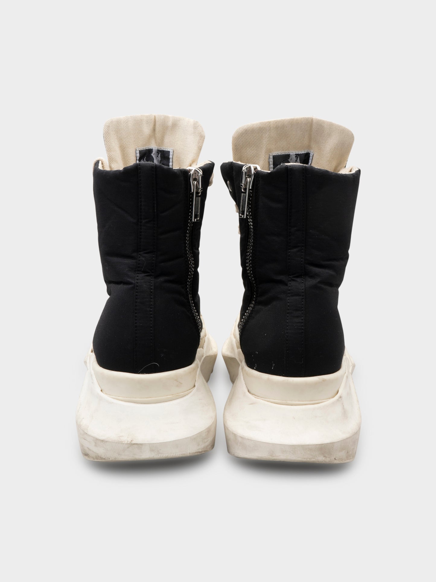 Padded Abstract Ramones