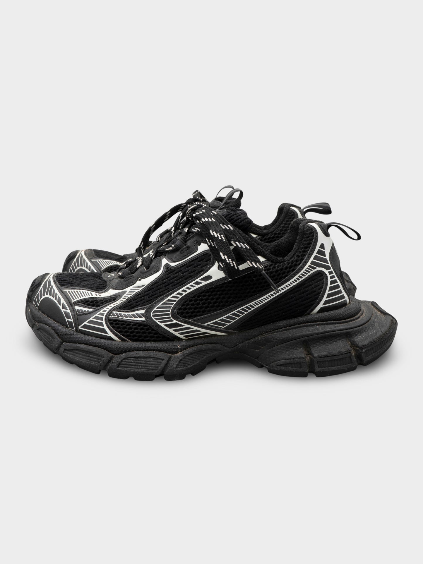 3XL Sneakers