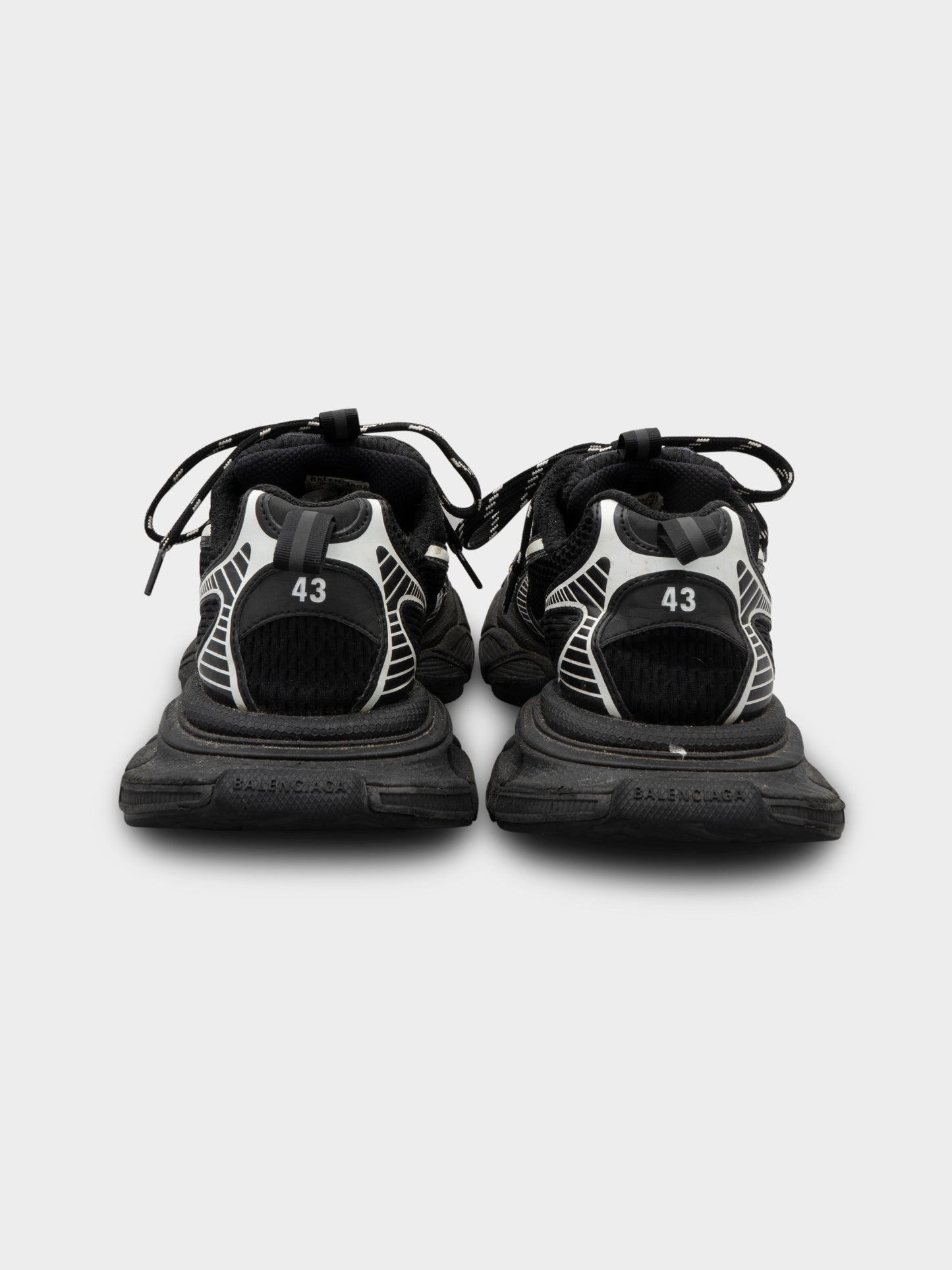 3XL Sneakers