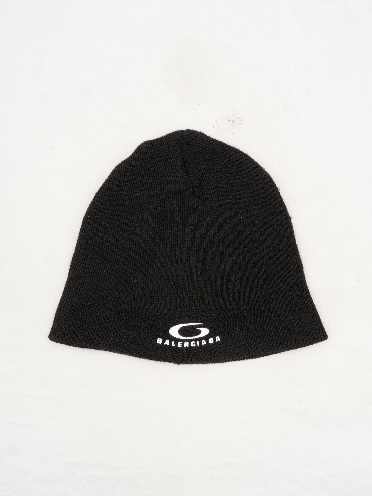 Loop Sports Icon Beanie