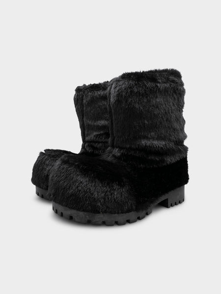Balenciaga: Alaska Fur Boots | Groupie