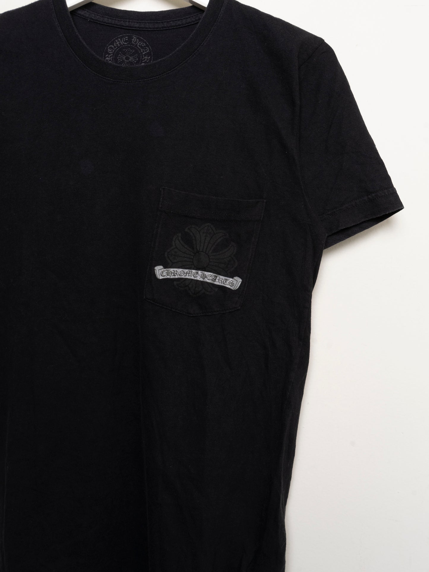 Cracked Horseshoe T-shirt