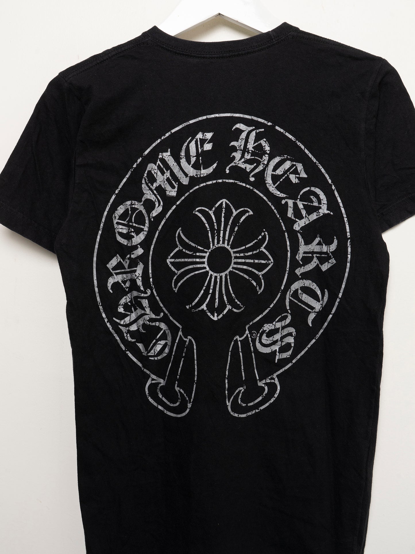 Cracked Horseshoe T-shirt