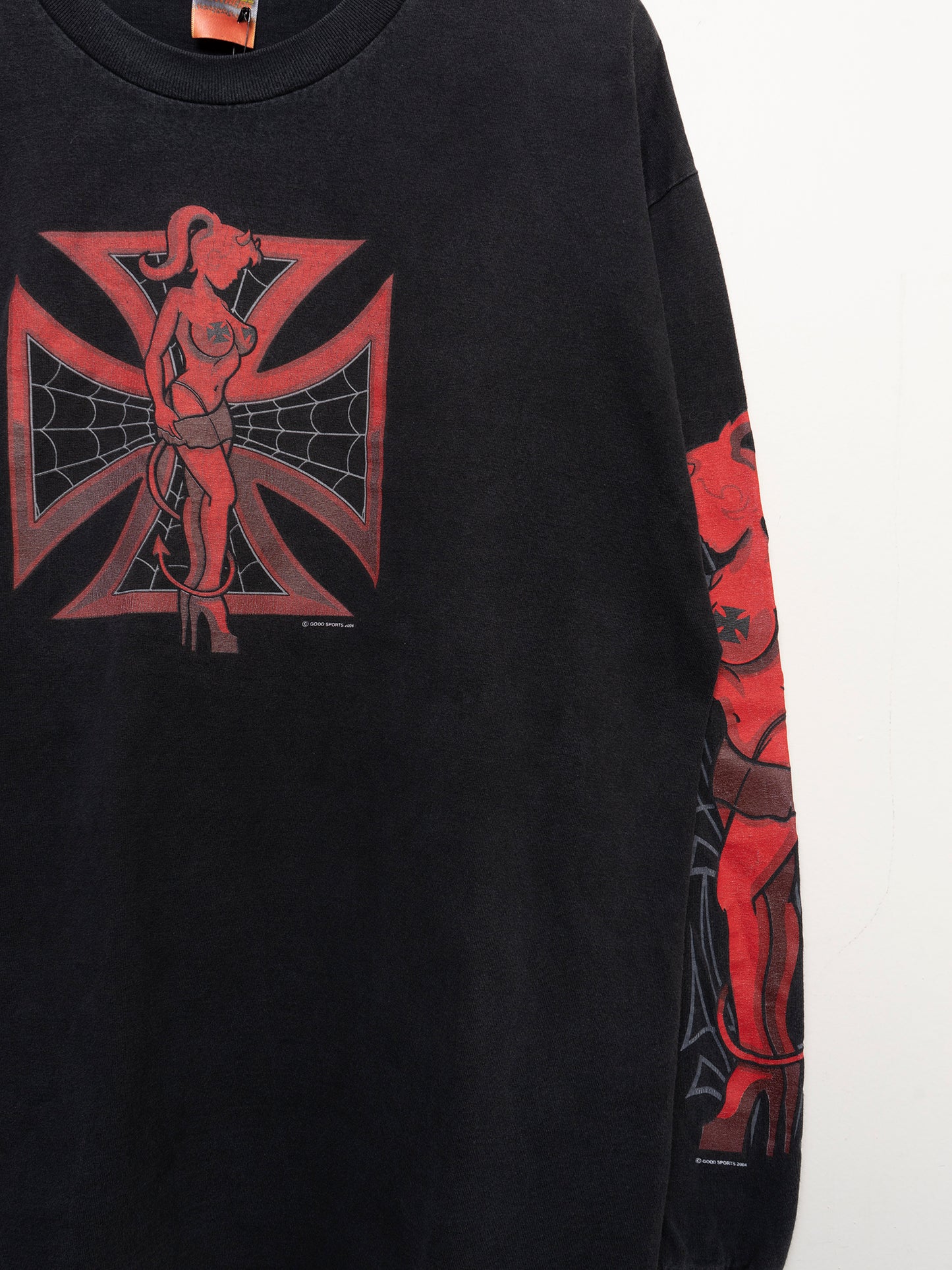 Cross + Girl Longsleeve