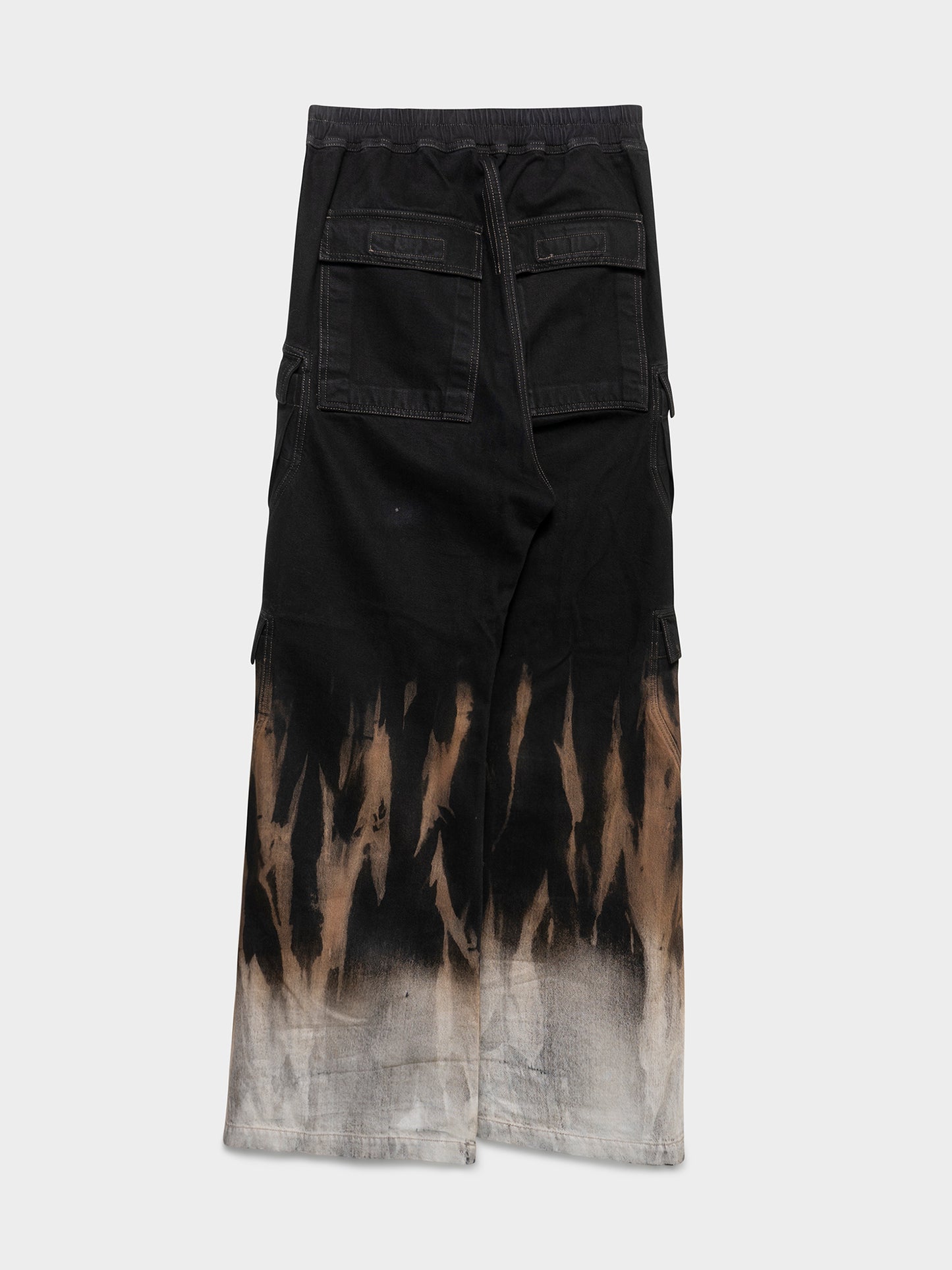 Flame Bela Cargos