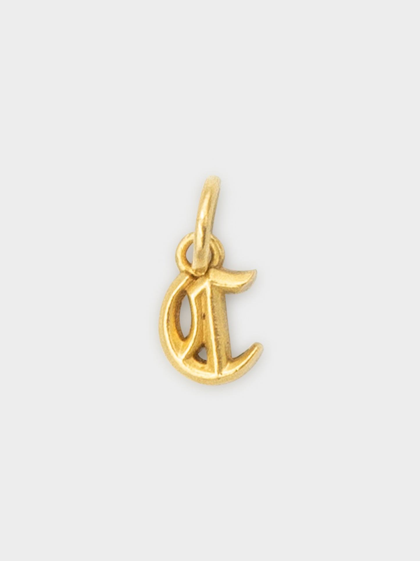 22K C Letter Charm Pendant