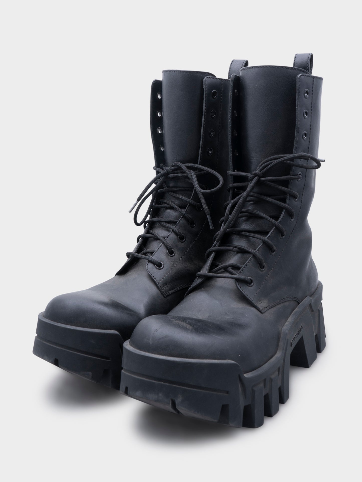 Bulldozer Boots