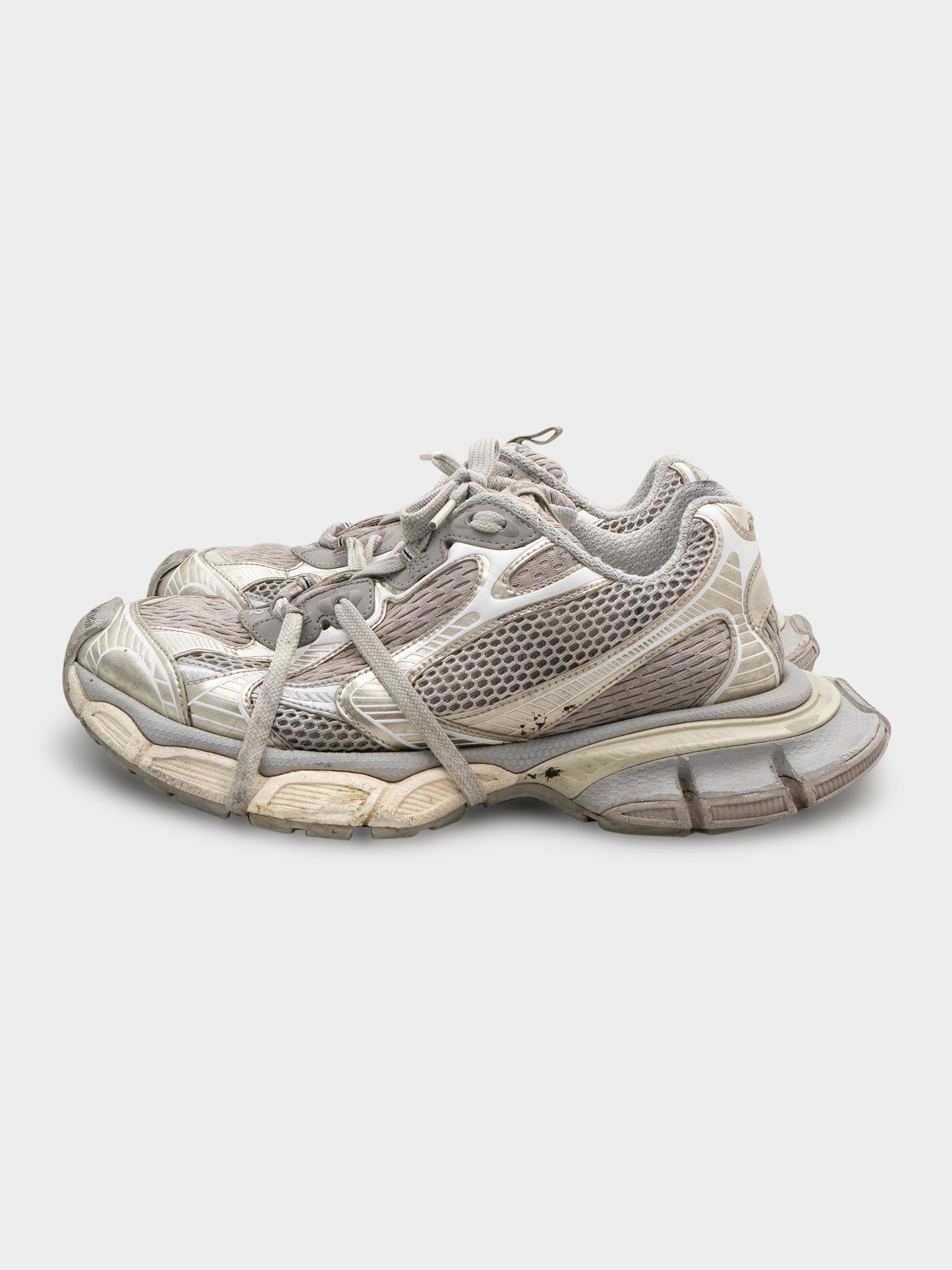 Eggshell XL Sneakers