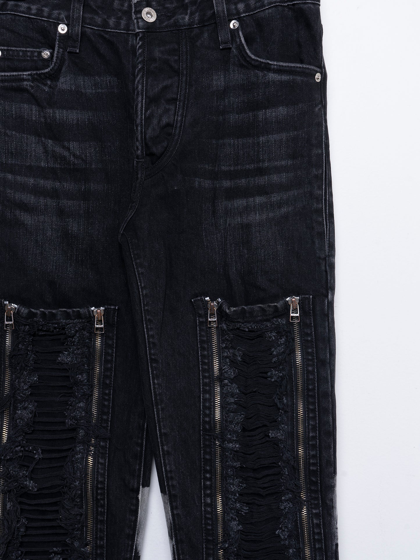 Distressed Zipper Jeans