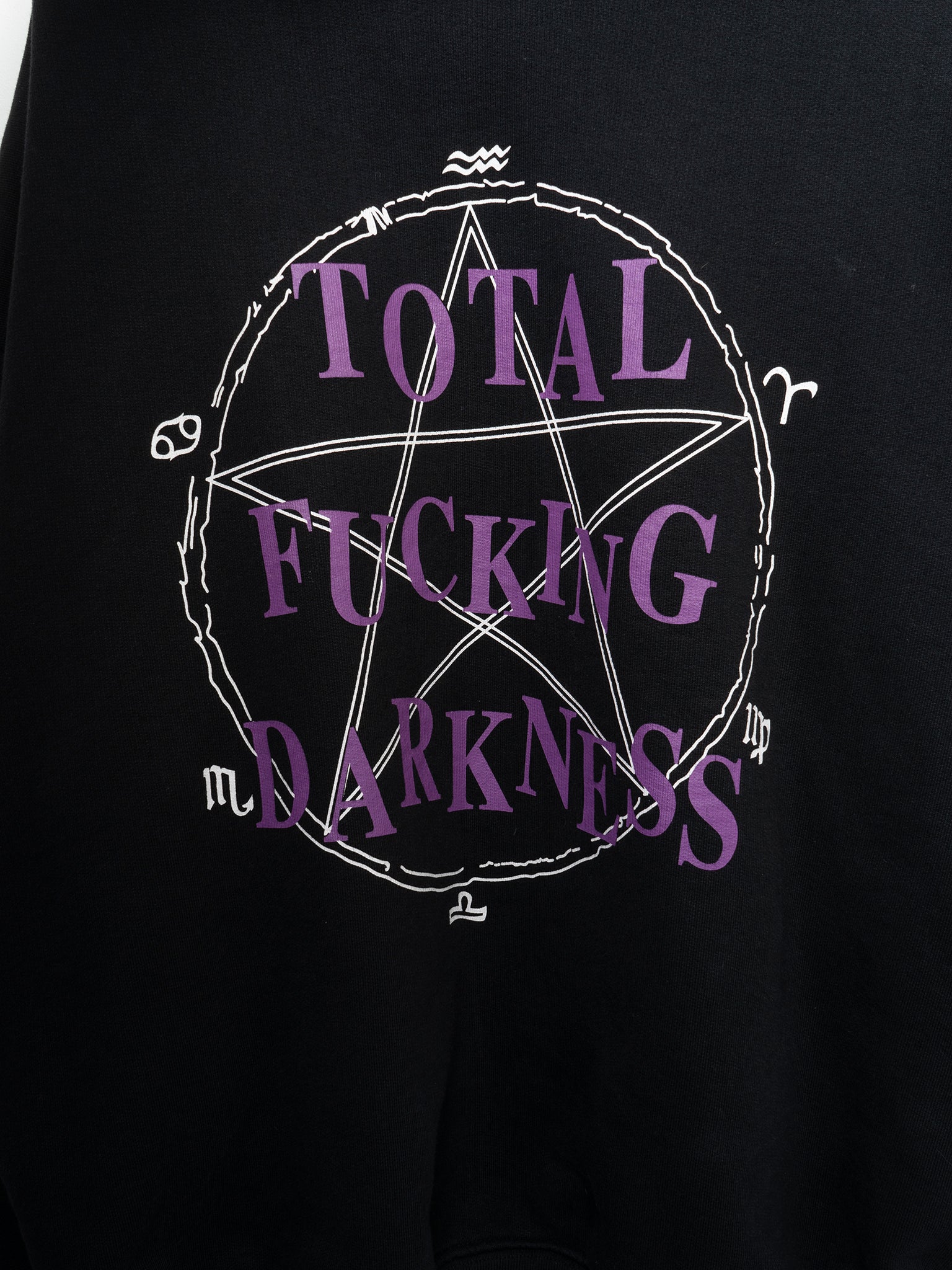 Vetements: TFD Hoodie | Groupie