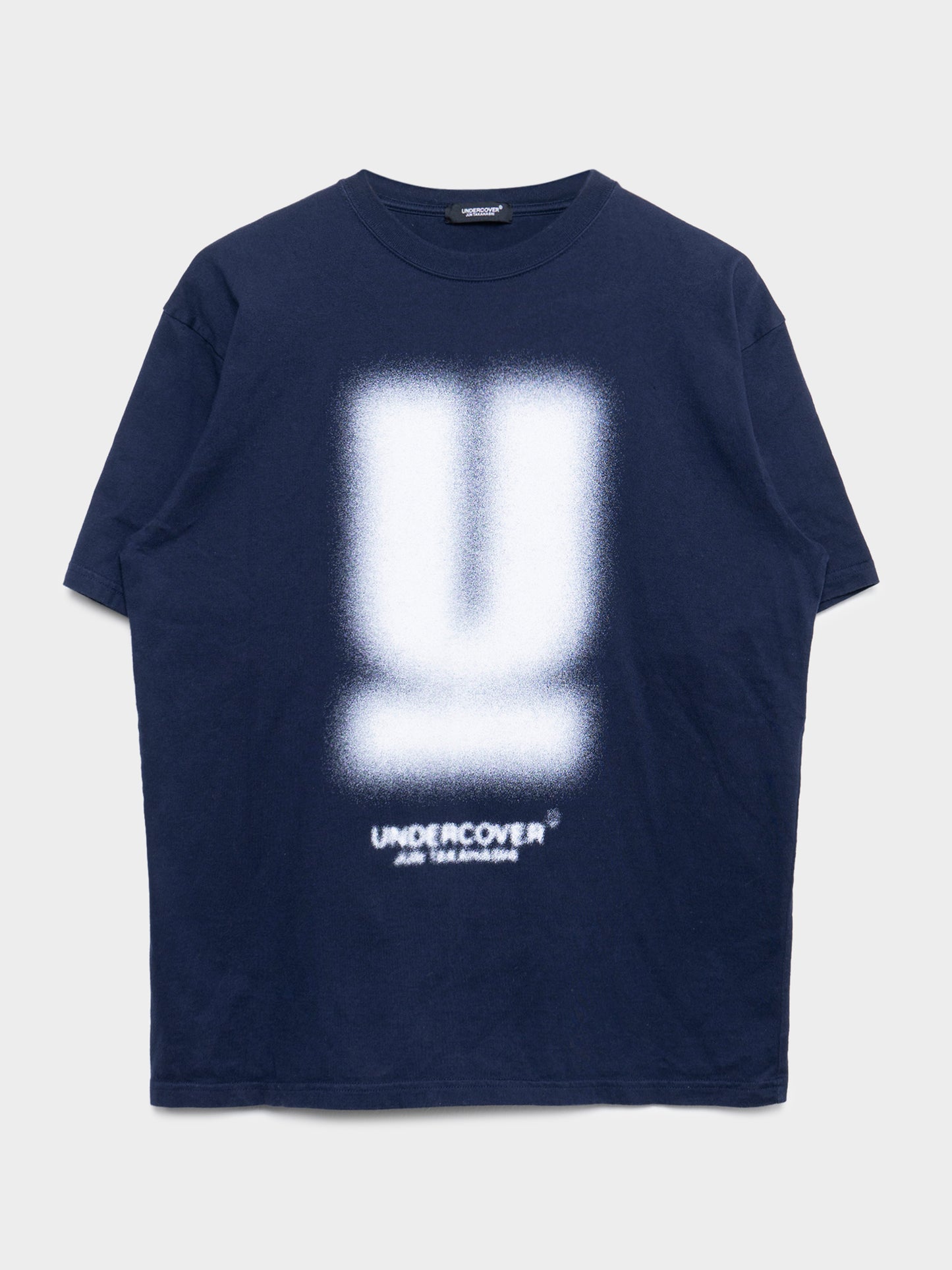 U T-shirt