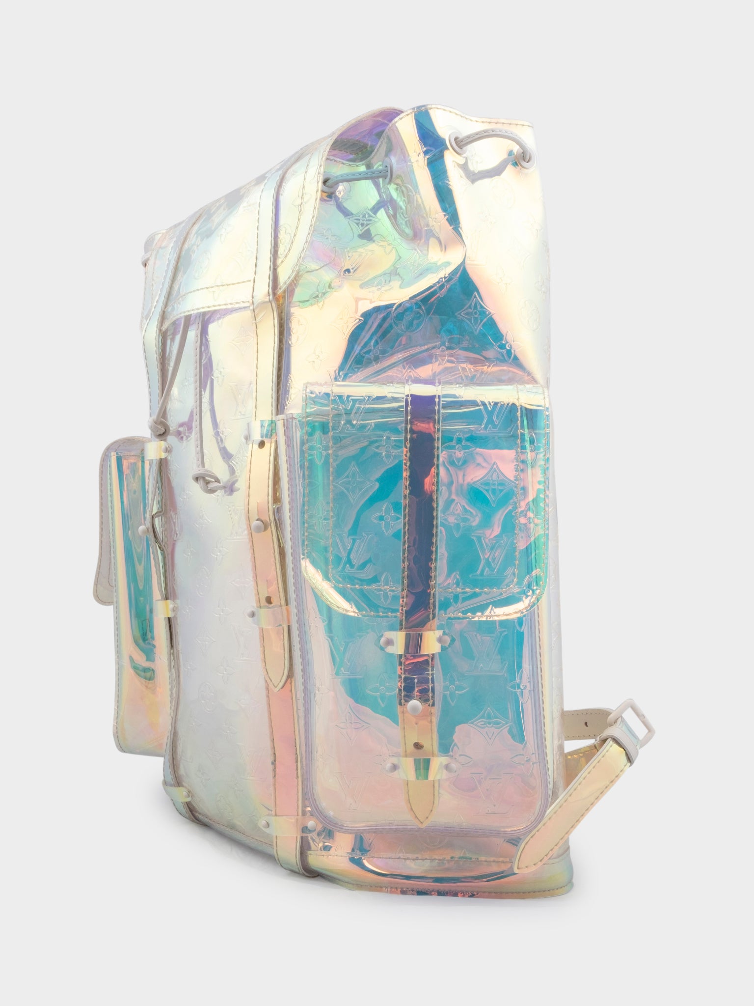 louis vuitton chrome backpack Christopher Prism Iridescent Virgil Abloh Made from iconic monogram canvas with aged natural cowhide Louis Vuitton Multicolor Iridescent Gradiant