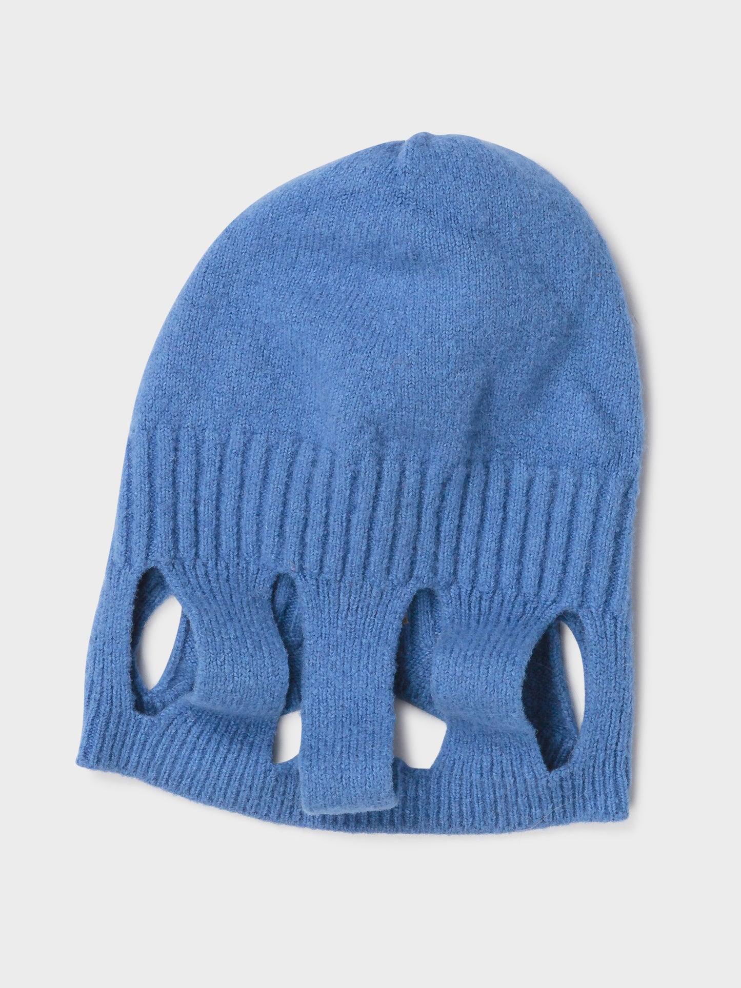 Cutout Beanie - Groupie