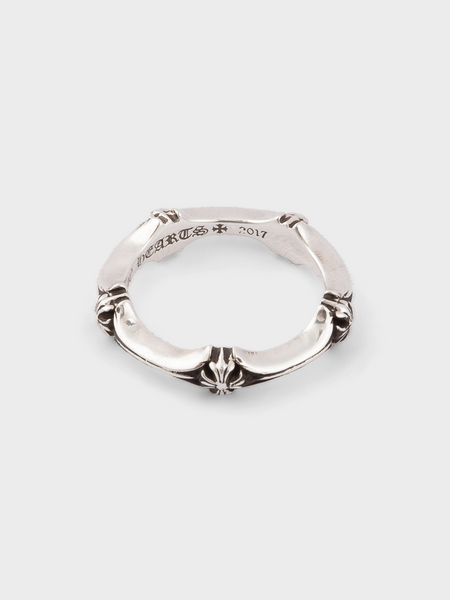 Chrome Hearts: Plus and Bone Ring | Groupie