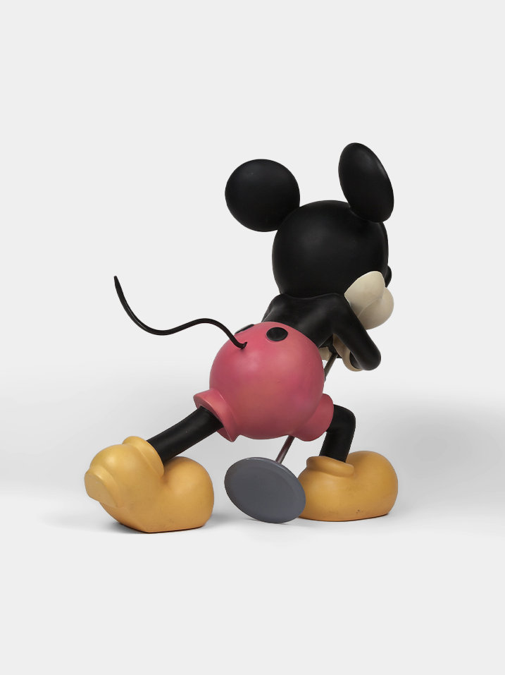 Number (N)ine: Big Mickey Statue | Groupie Number (N)ine: Big Mickey Statue | Groupie