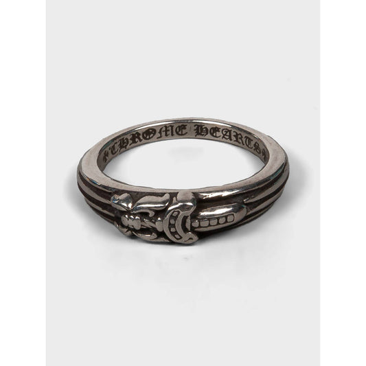 Baby Dagger Ring Chrome Hearts