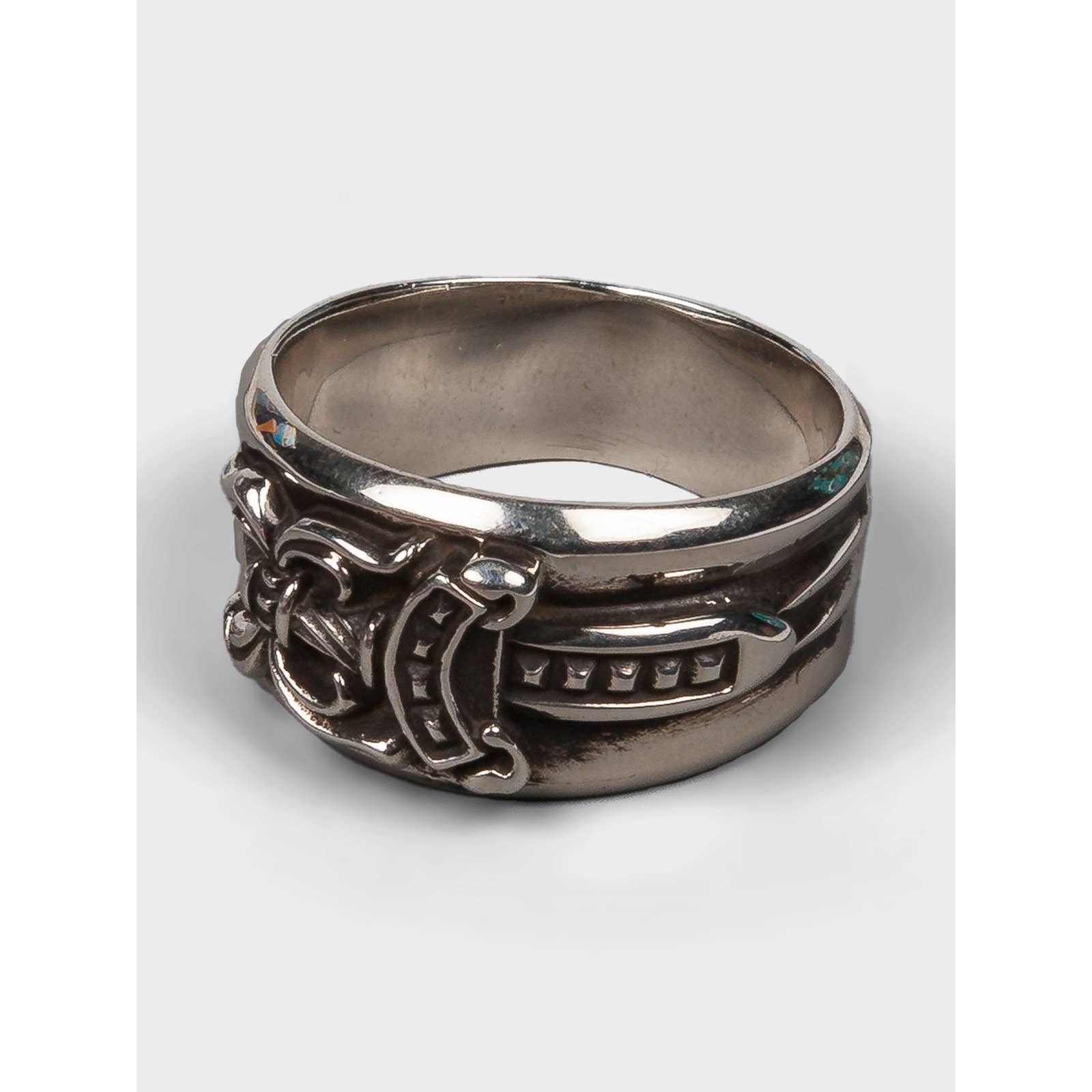 Chrome store Hearts Small Dagger Ring (Size 9)