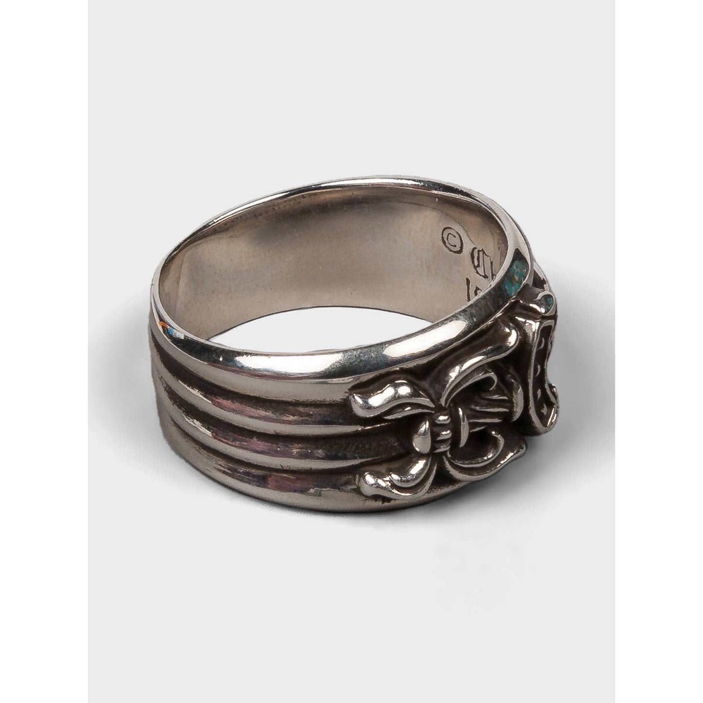 Dagger Ring